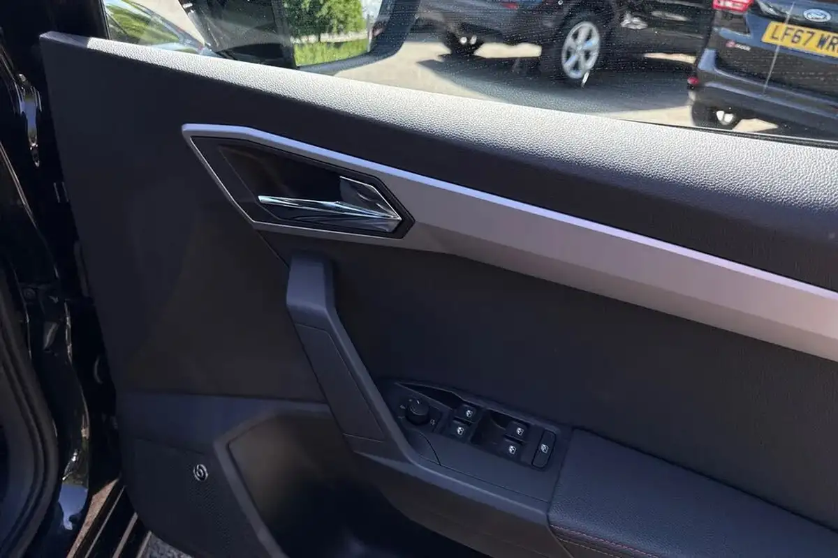 2021-seat-ibiza-10-tsi-fr-sport-110ps-big-20