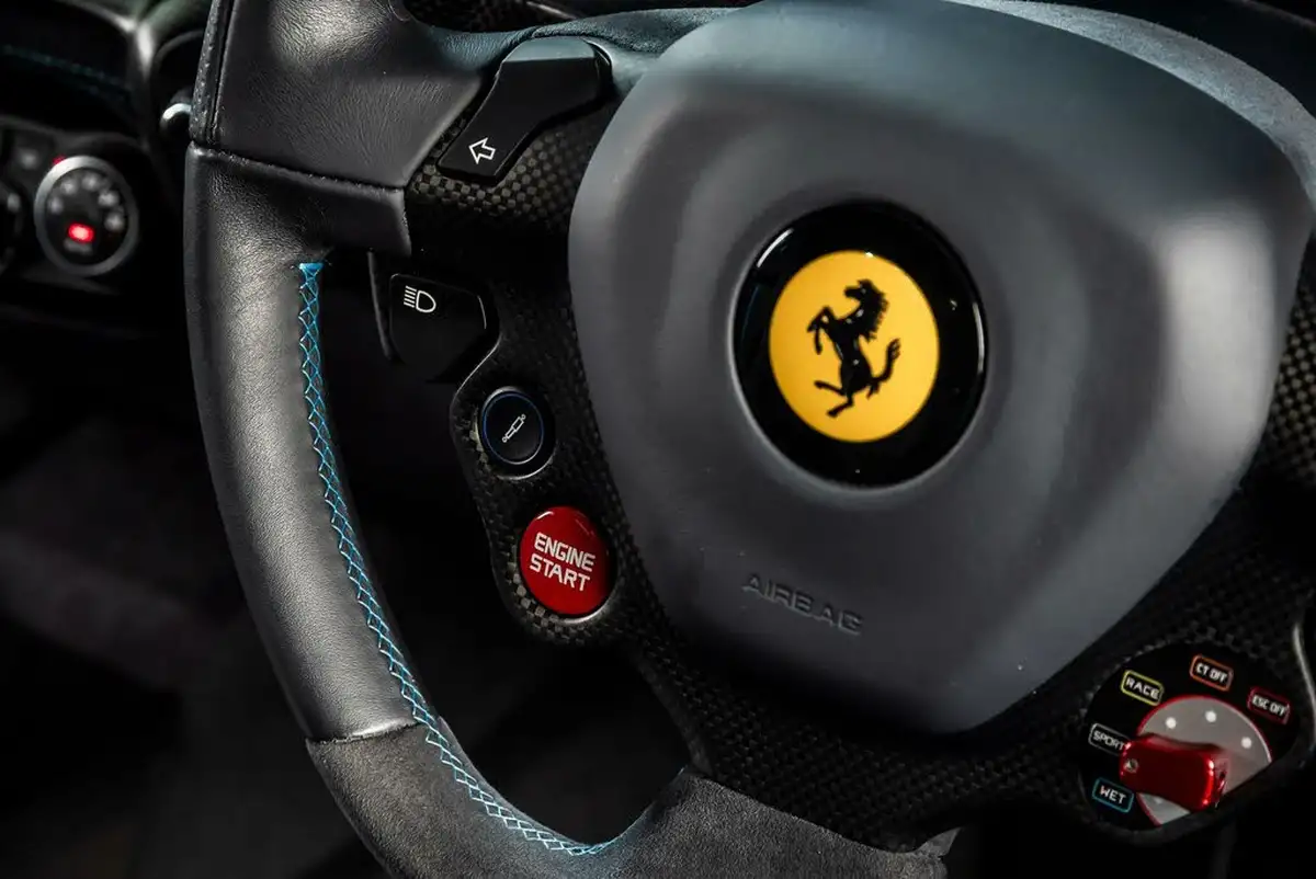 2017-ferrari-f12berlinetta-62-big-40