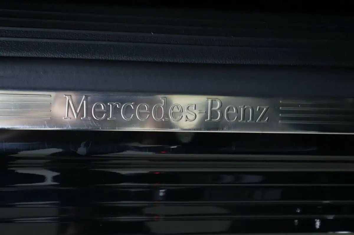 2020-mercedes-benz-a-class-15d-a180d-amg-line-executive-saloon-4d-7g-dct-big-50