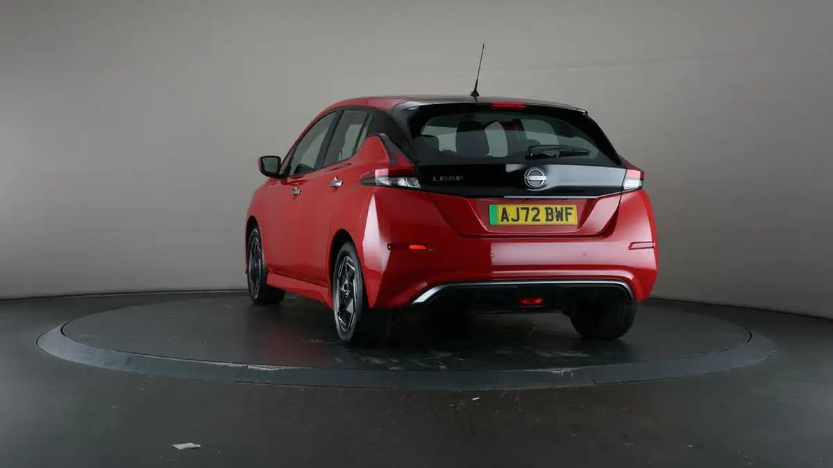 2022-nissan-leaf-e-acenta-39kwh-big-54