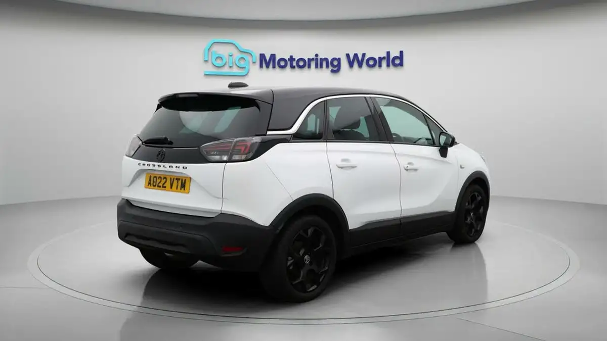 2022-vauxhall-crossland-12i-gs-line-big-7