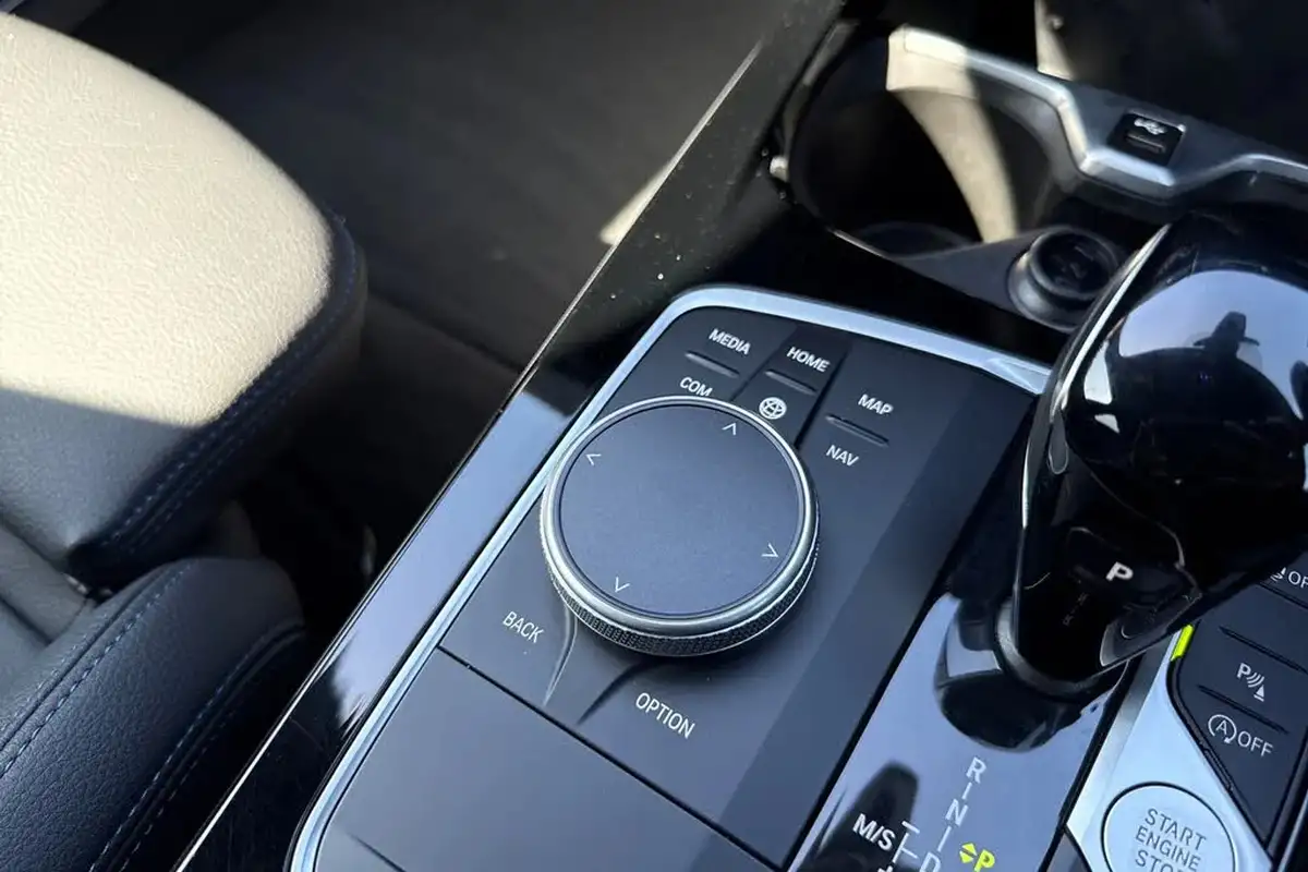 2024-bmw-2-series-15-218i-m-sport-coupe-4d-dct-big-51