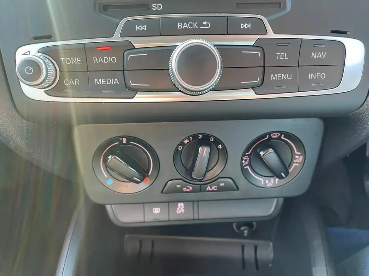 2016-audi-a1-10-tfsi-se-hatchback-3d-big-16