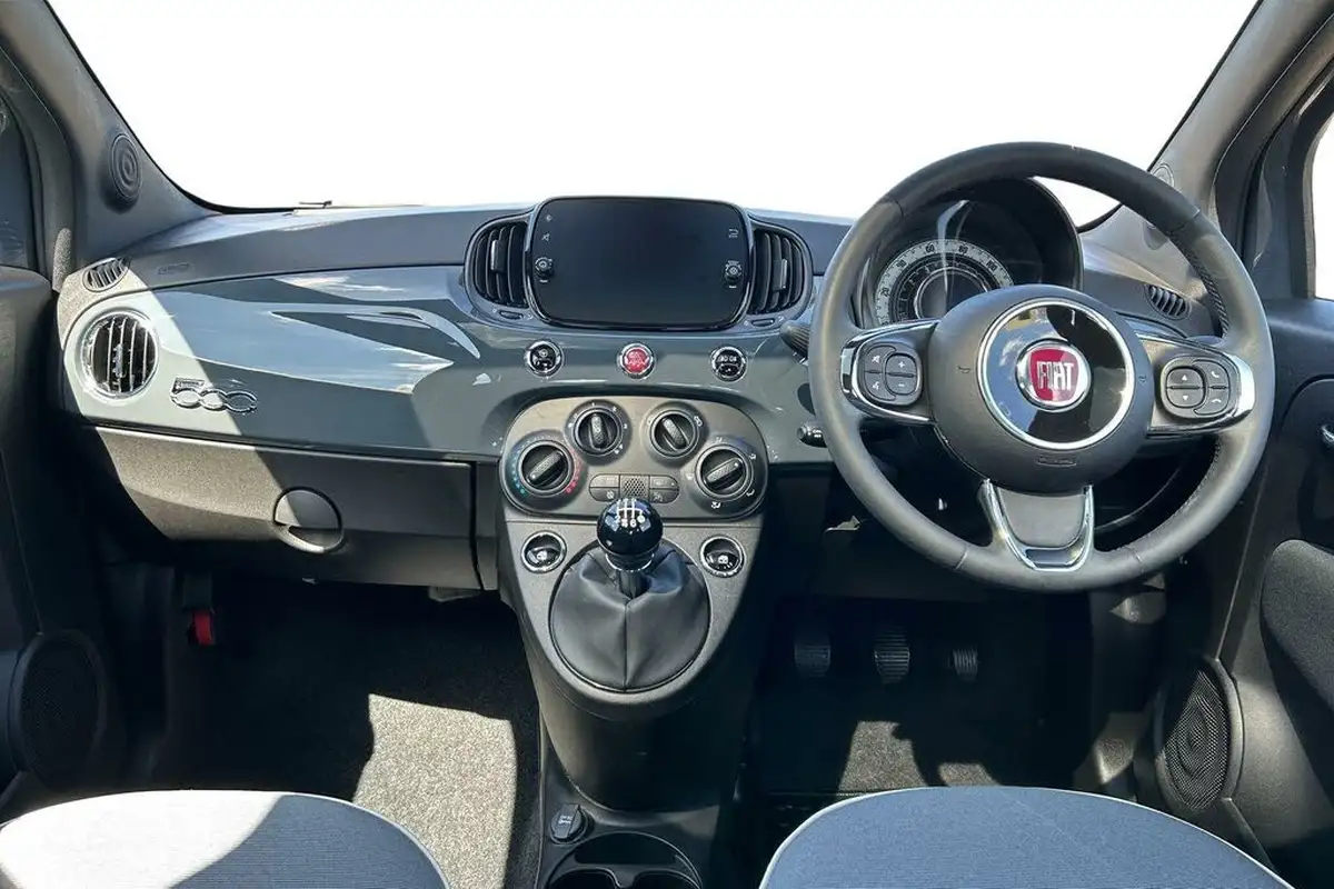 2020-fiat-500-10-lounge-big-6