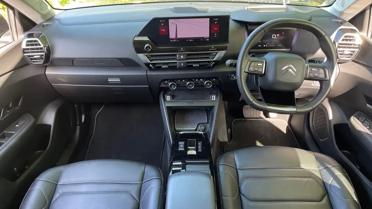 2021-citroen-c4-12-puretech-shine-plus-130ps-big-10