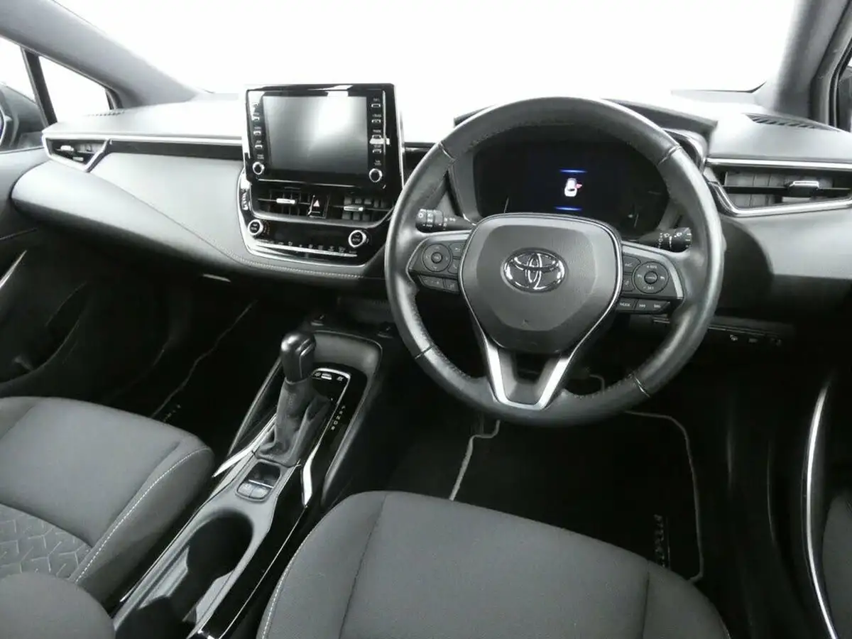 2021-toyota-corolla-18-vvt-i-icon-tech-spare-wheel-touring-sports-5d-big-17