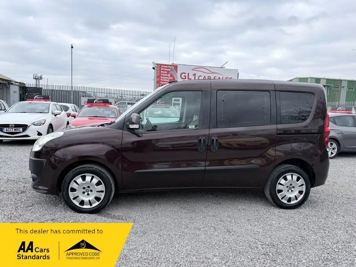 2011-fiat-doblo-14-dynamic-95bhp-big-5