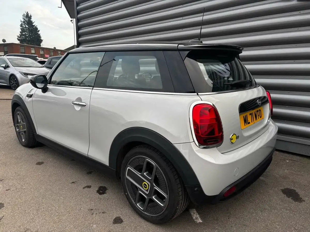 2021-mini-cooper-e-cooper-s-2-big-6
