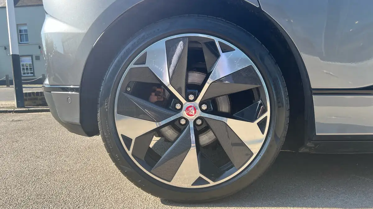 2019-jaguar-i-pace-ev400-se-big-7