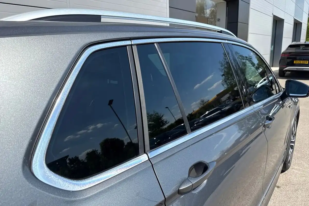 2019-volkswagen-tiguan-20tdi-r-line-tech-190ps-4motion-dsg-big-31