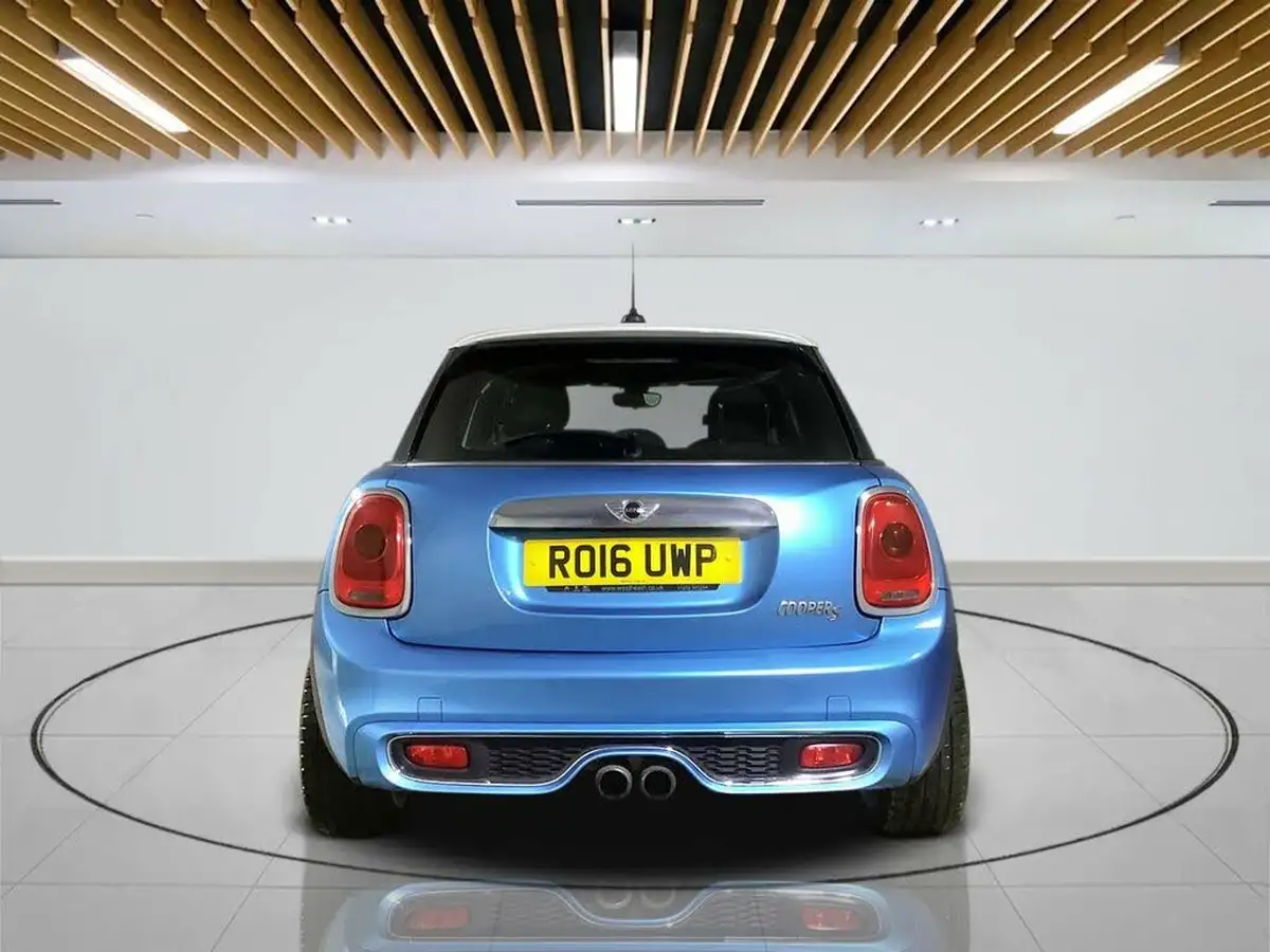 2016-mini-cooper-20-cooper-s-ss-hatchback-5d-big-5
