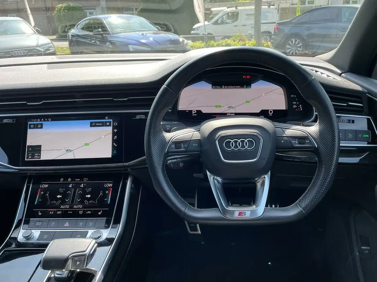 2021-audi-q7-30-50-tdi-black-edition-big-35