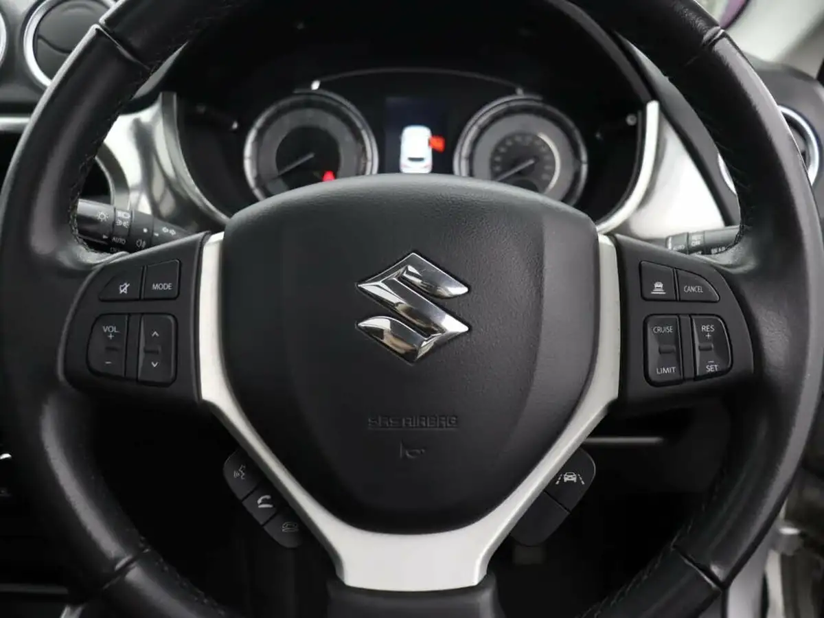 2021-suzuki-vitara-14-boosterjet-sz5-big-30