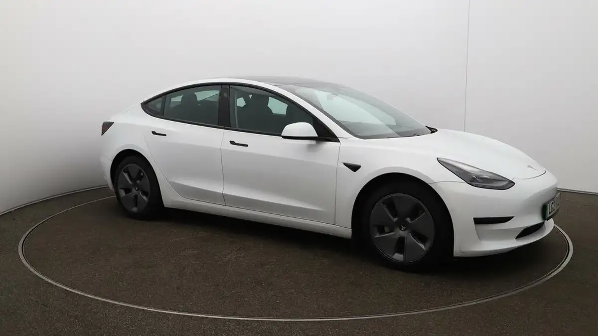 2021-tesla-model-3-e-long-range-4x4-big-36