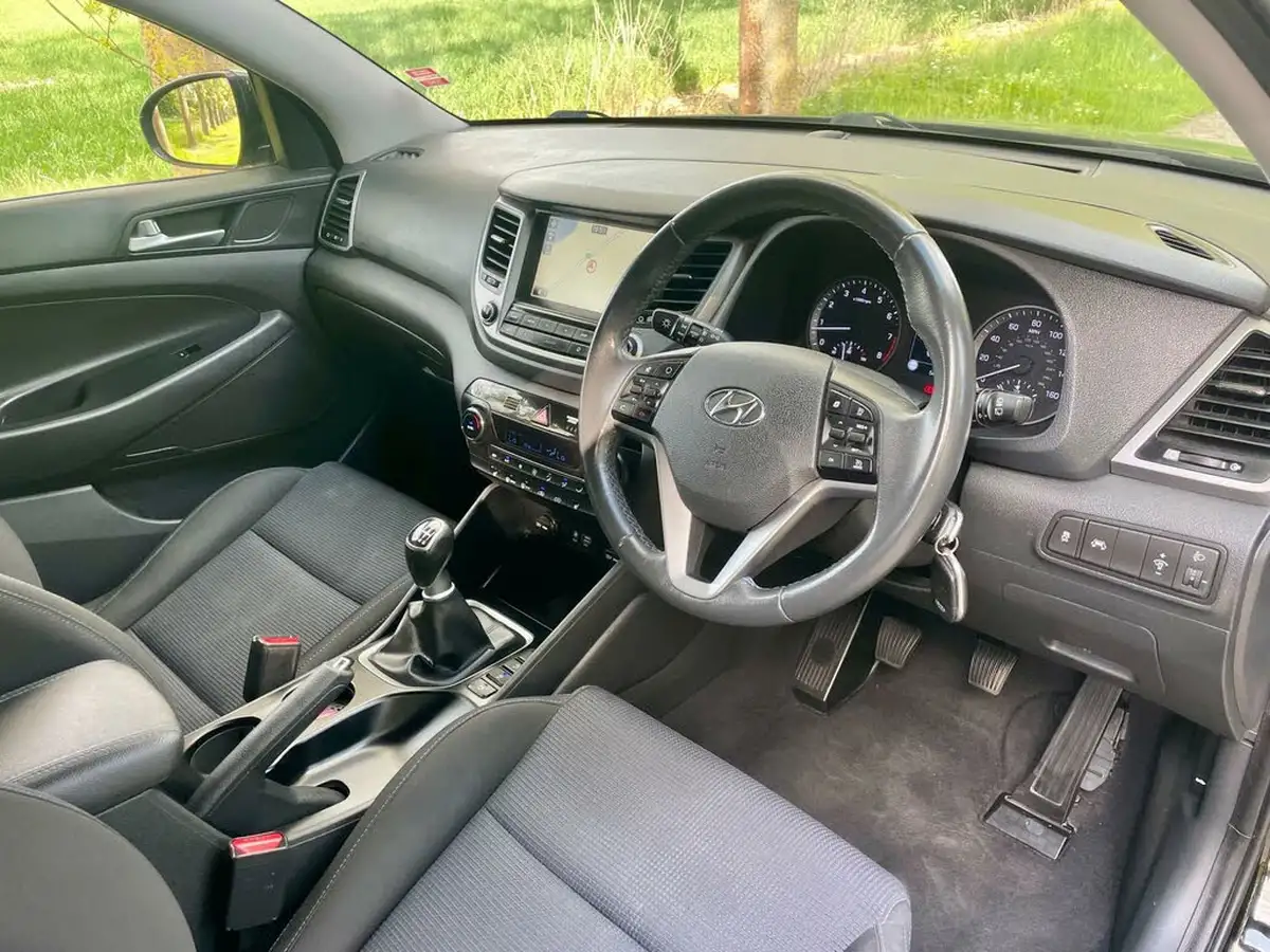 2017-hyundai-tucson-16-gdi-blue-drive-se-nav-big-26
