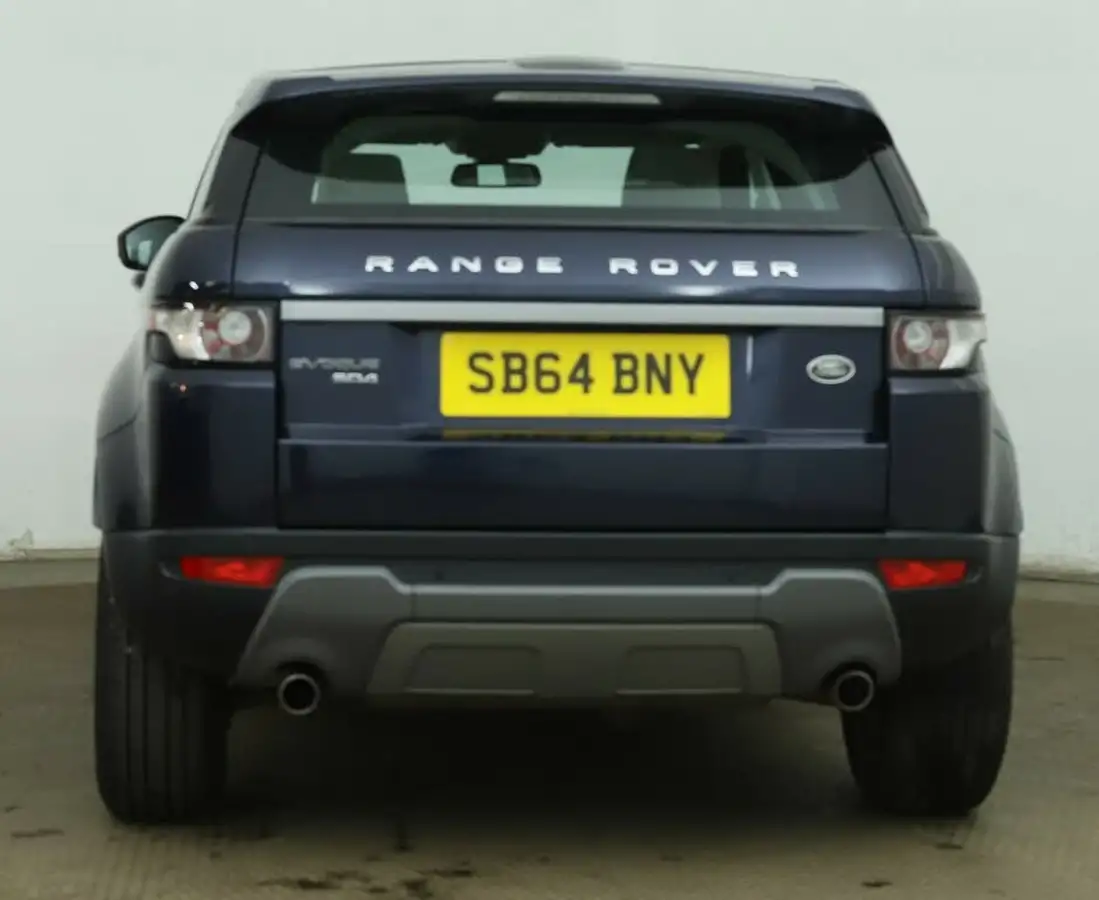 2014-land-rover-range-rover-evoque-22sd4-pure-big-5
