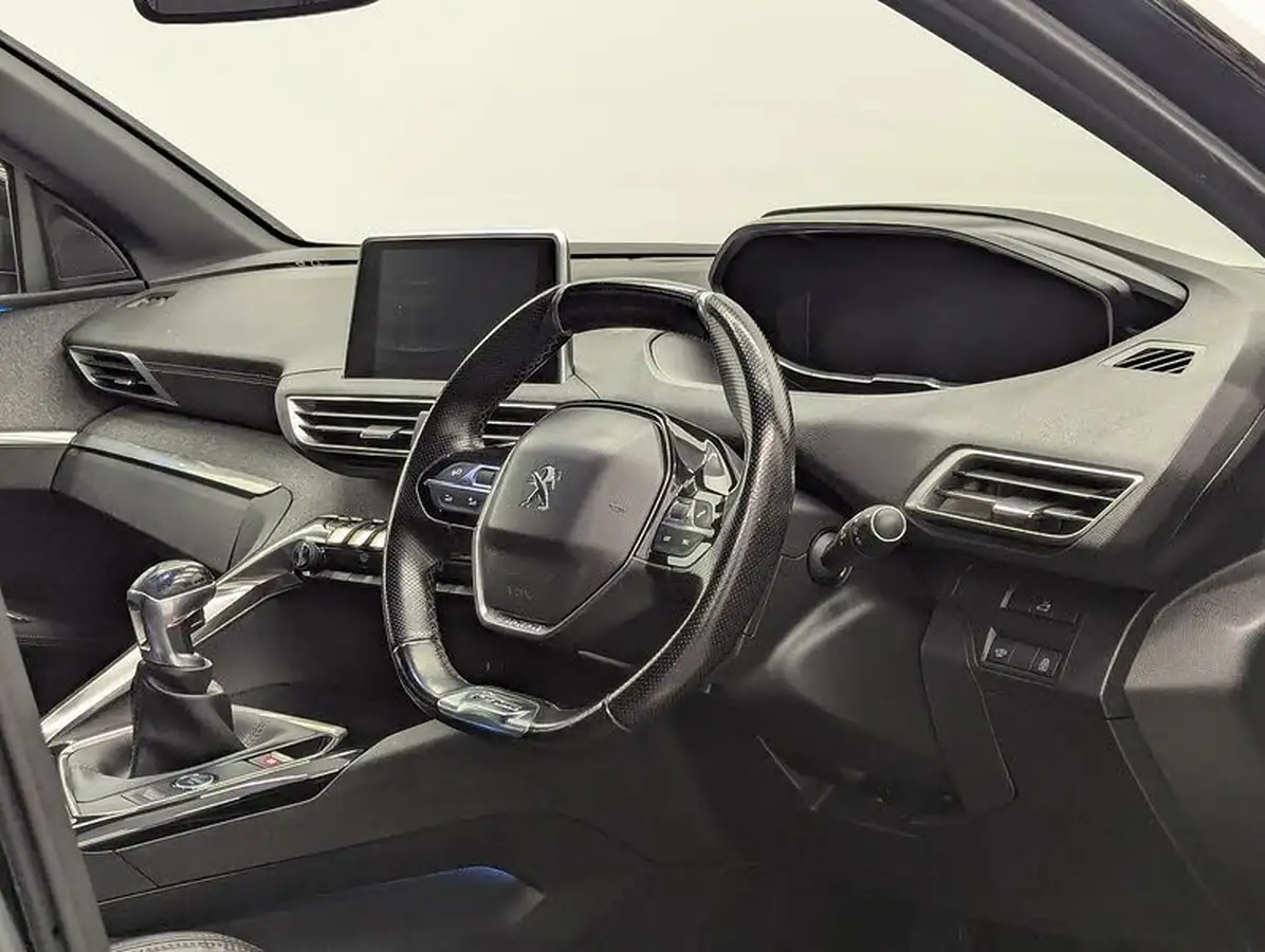 2017-peugeot-3008-suv-12-puretech-gt-line-suv-big-19