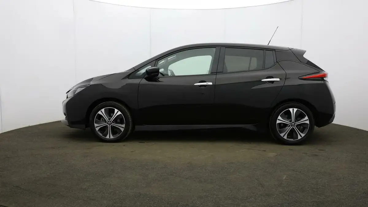 2020-nissan-leaf-e-n-connecta-big-69