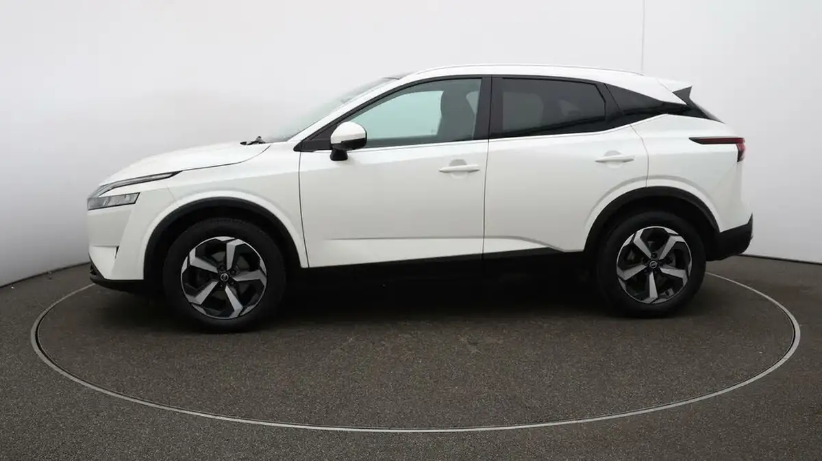 2022-nissan-qashqai-13-dig-t-n-connecta-140ps-big-65