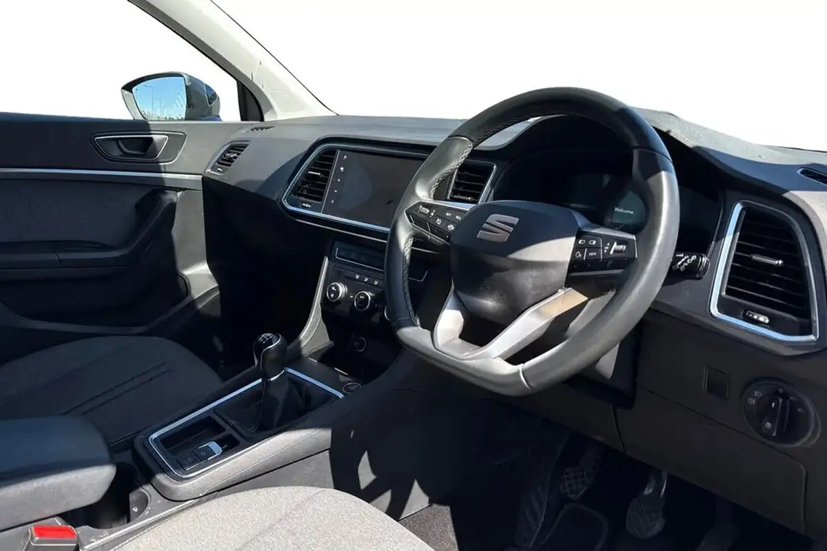 2023-seat-ateca-15-ecotsi-se-technology-big-7