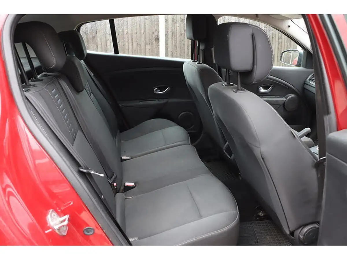 2009-renault-megane-16-expression-vvt-110bhp-hatchback-5d-big-18