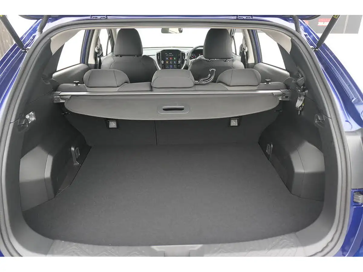 2025-subaru-crosstrek-20i-e-boxer-limited-big-12