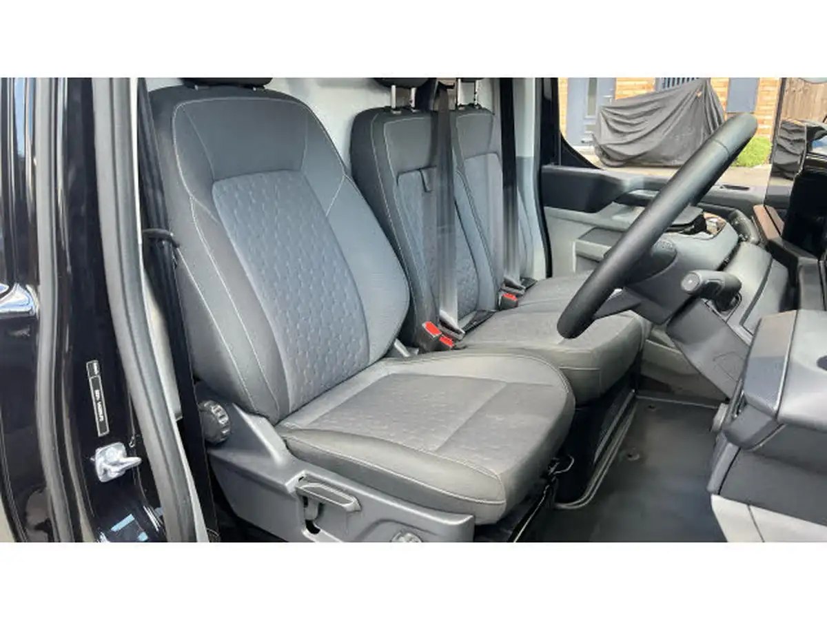 2024-ford-transit-custom-20tdci-280-l2h1-limited-panel-van-1996cc-auto-big-25