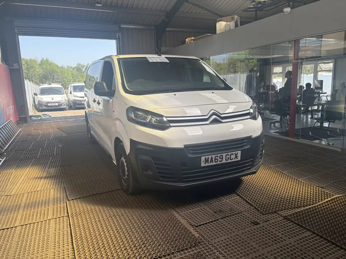 2019-citroen-dispatch-20bluehdi-enterprise-m-1400-120pseu6d-ss-panel-big-0