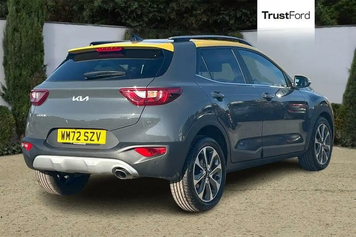 2023-kia-stonic-10-t-gdi-quantum-big-3