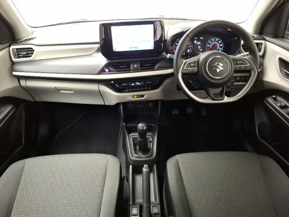 2024-suzuki-swift-12-motion-big-2