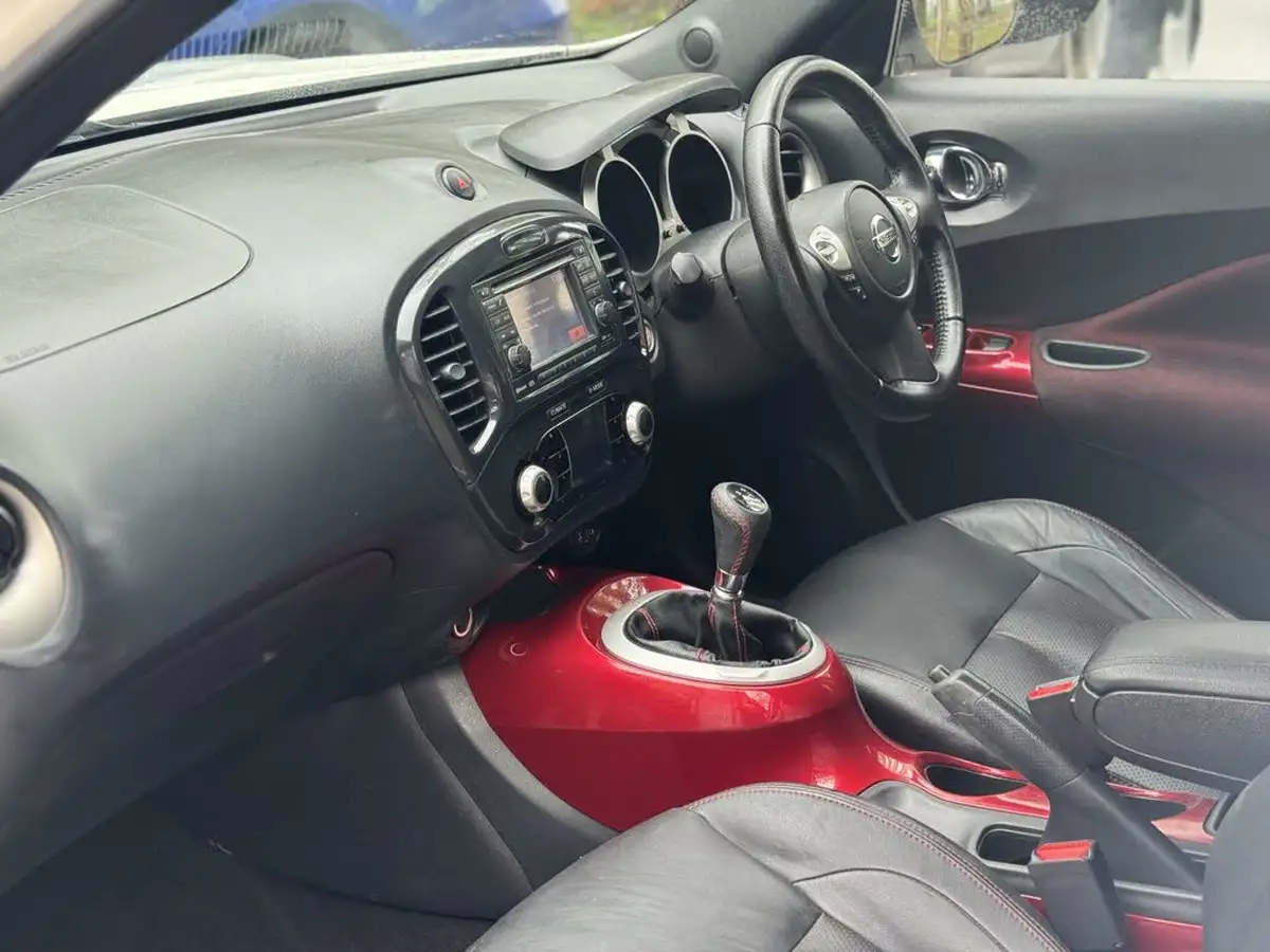 2012-nissan-juke-16-tekna-16v-1598cc-big-32