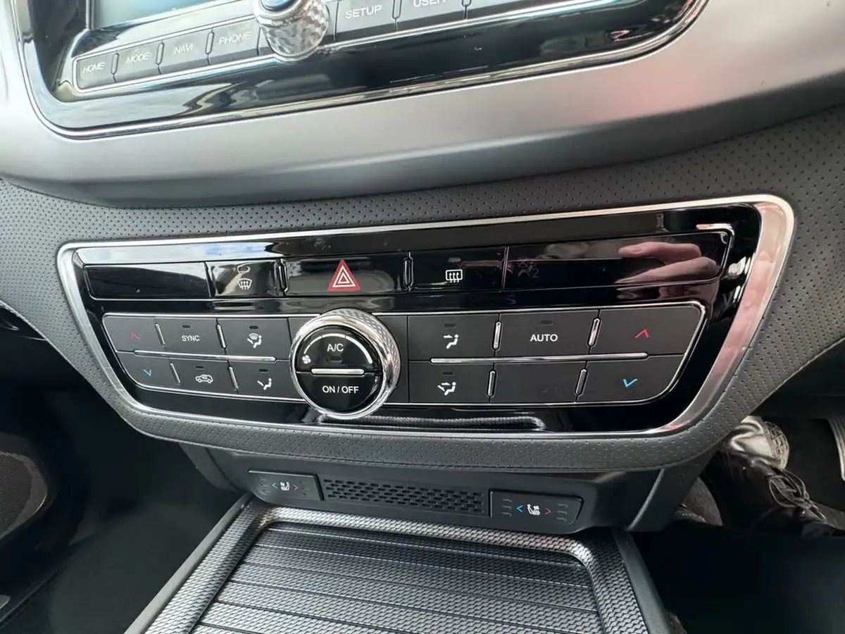 2023-kgm-ssangyong-rexton-22td-ultimate-big-39