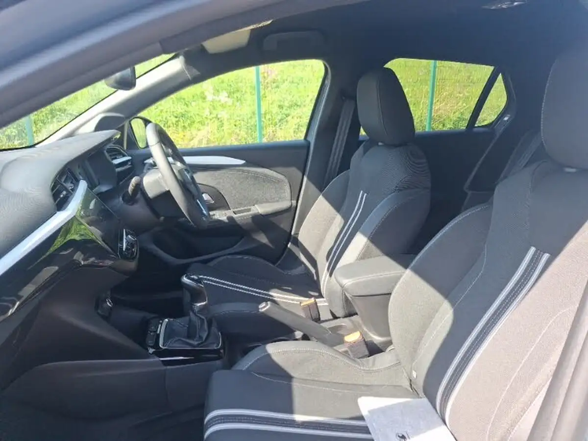 2024-vauxhall-corsa-12i-gs-big-4