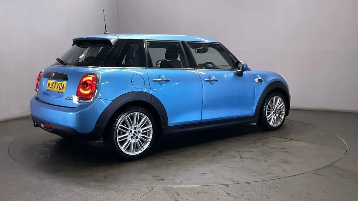 2018-mini-cooper-15-cooper-ss-hatchback-5d-big-7