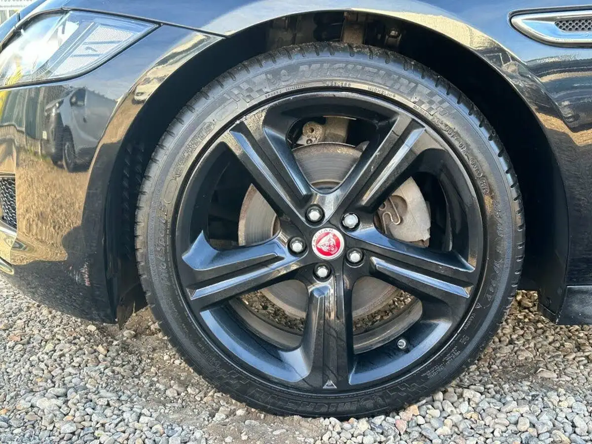 2018-jaguar-xf-20td-prestige-180ps-saloon-4d-1999cc-auto-big-48