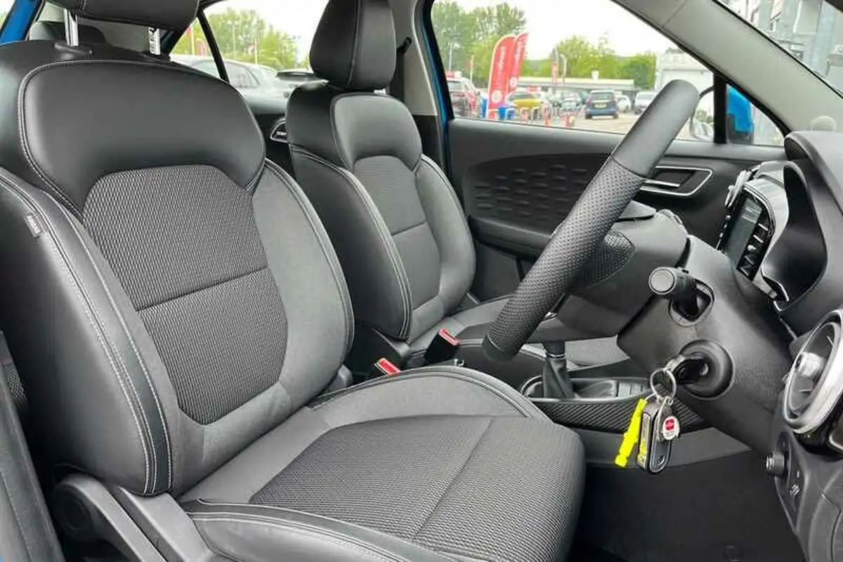 2023-mg-mg3-15-vti-tech-exclusive-nav-big-22