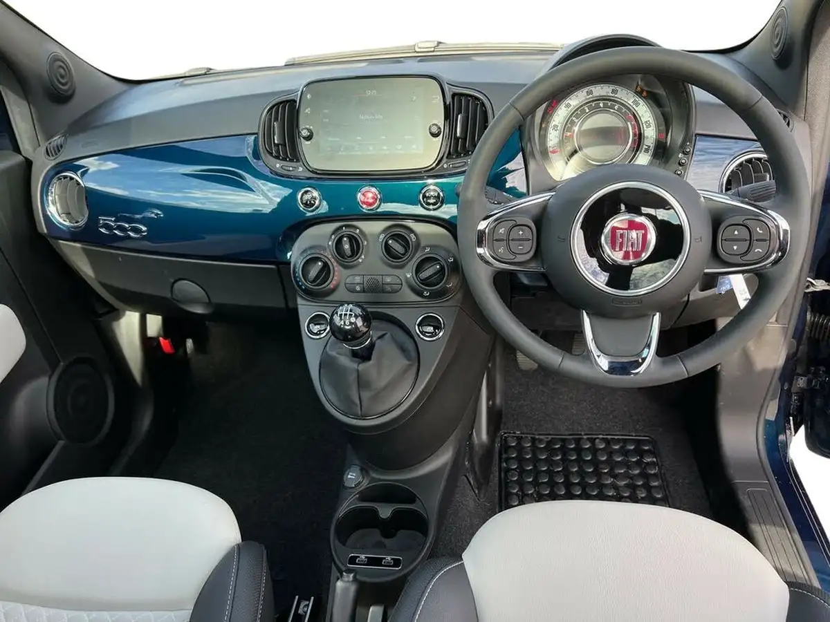 2022-fiat-500-10-dolcevita-big-14