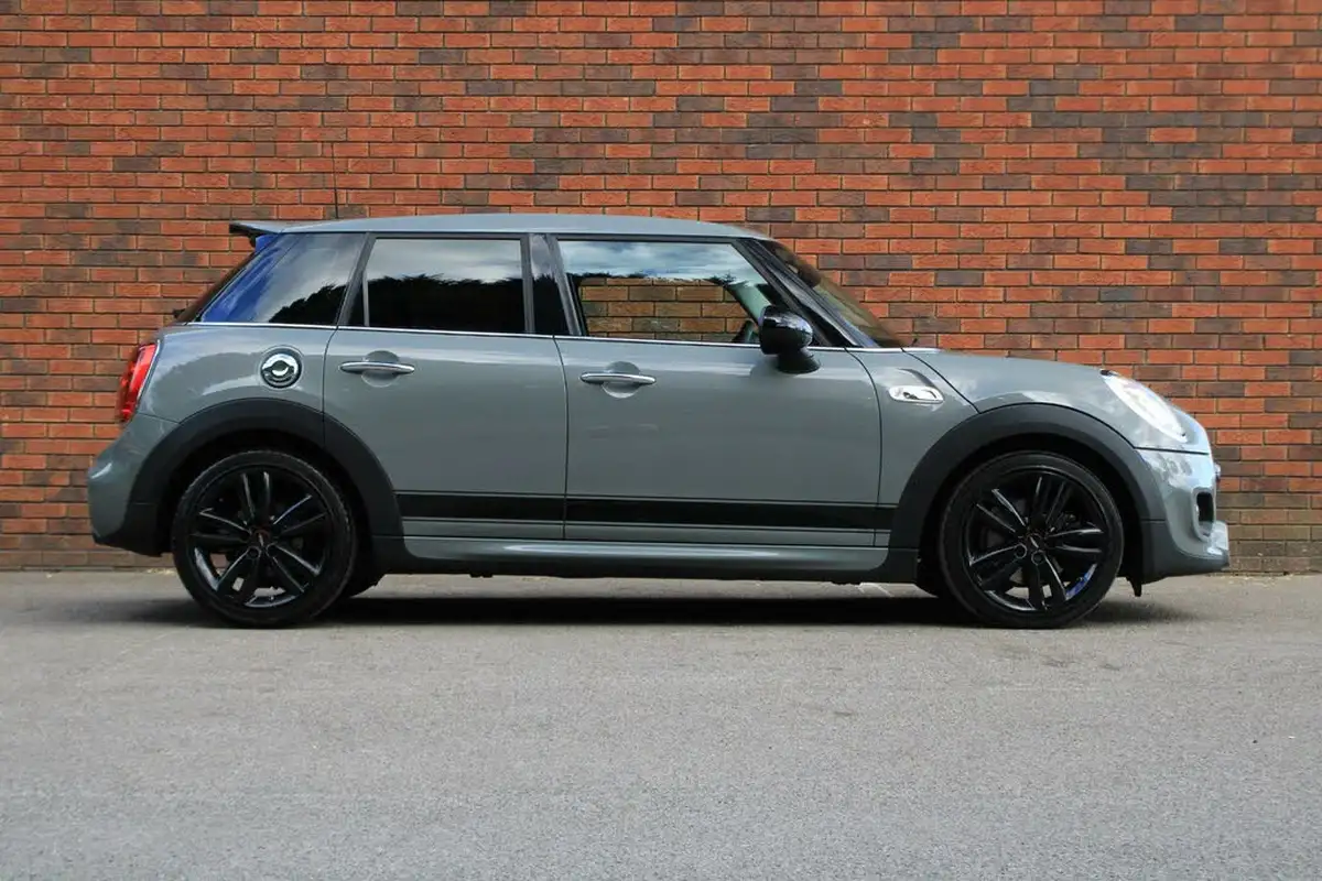 2018-mini-cooper-20-cooper-s-series-ii-ss-hatchback-5d-big-1