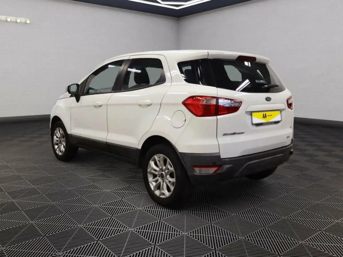 2017-ford-ecosport-10t-zetec-125ps-ss-big-2
