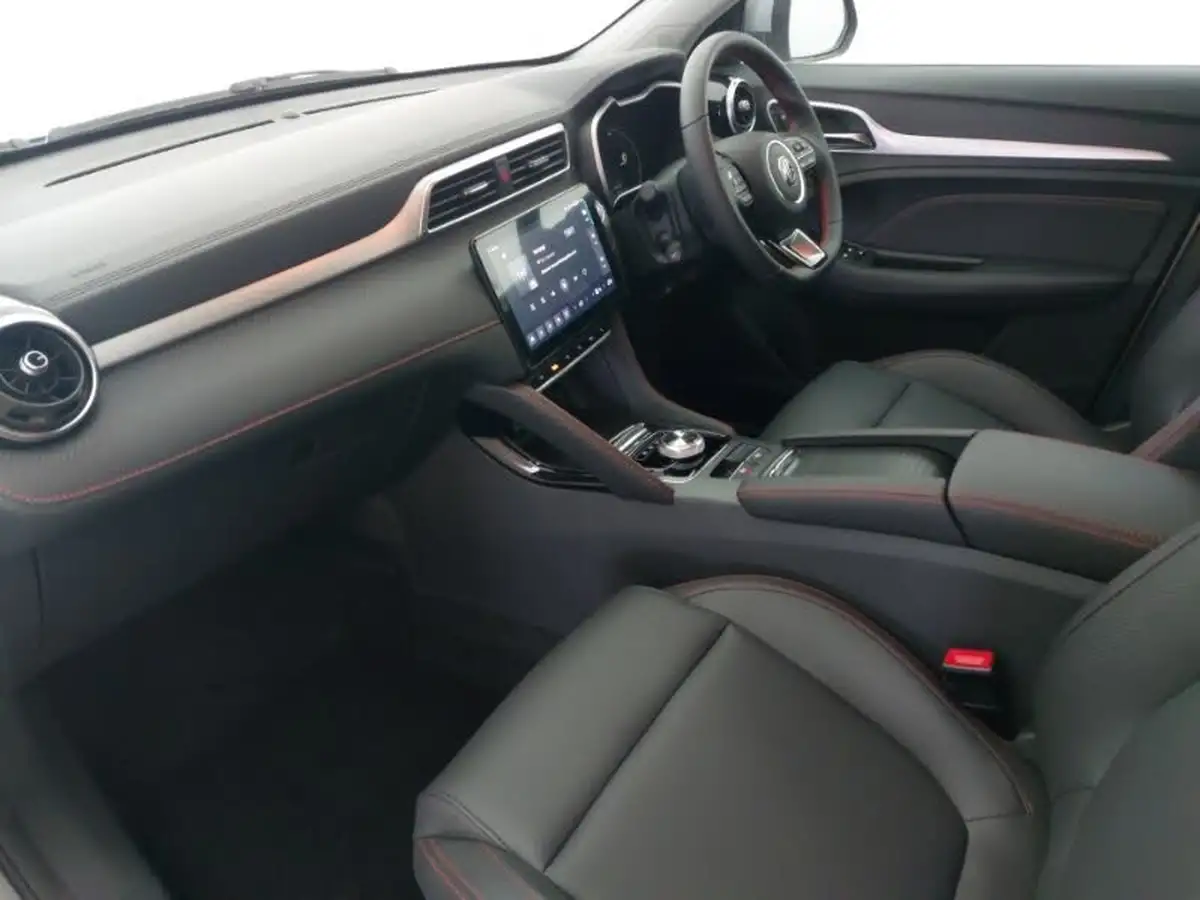 2025-mg-zs-suv-e-trophy-connect-ev-176ps-big-4