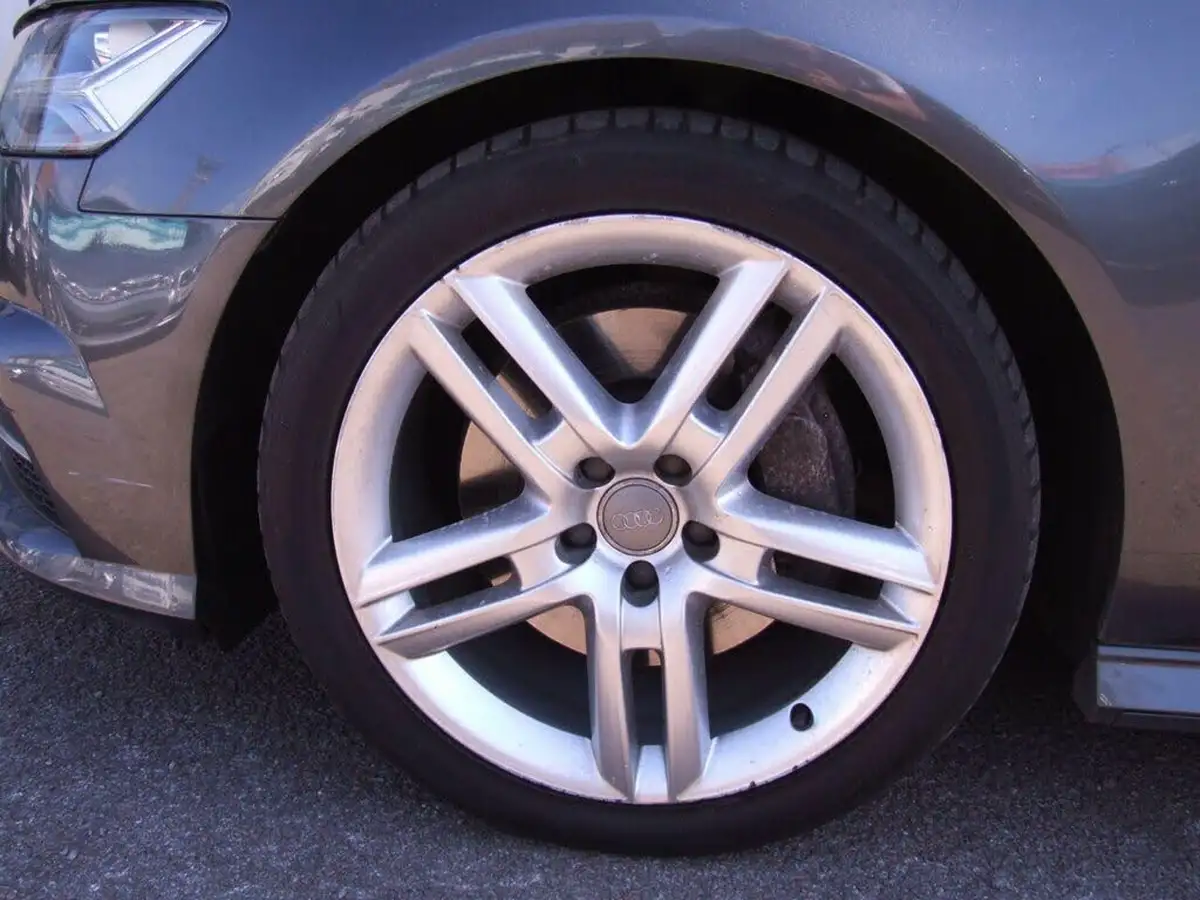 2015-audi-a6-avant-30tdi-quattro-s-line-272ps-big-26