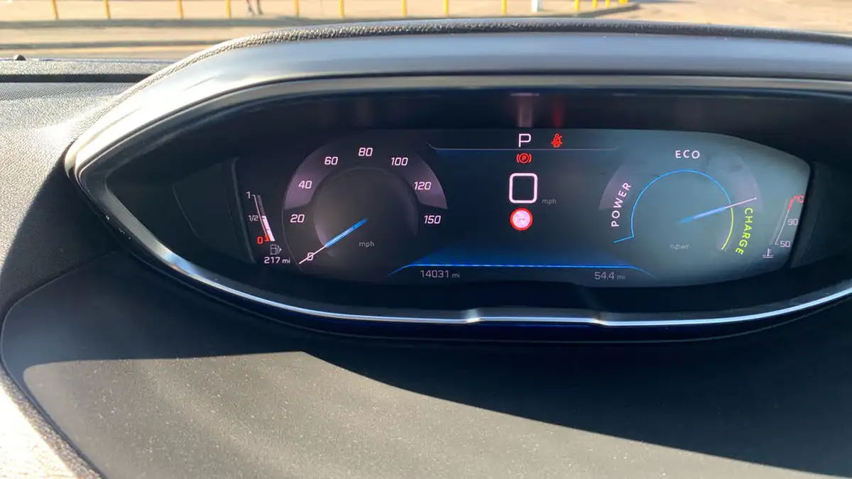 2024-peugeot-3008-suv-12-puretech-gt-136ps-hybrid-e-dsc6-big-12