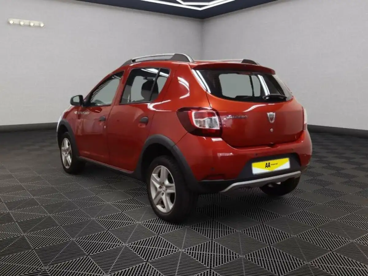 2016-dacia-sandero-stepway-09-tce-laureate-big-3