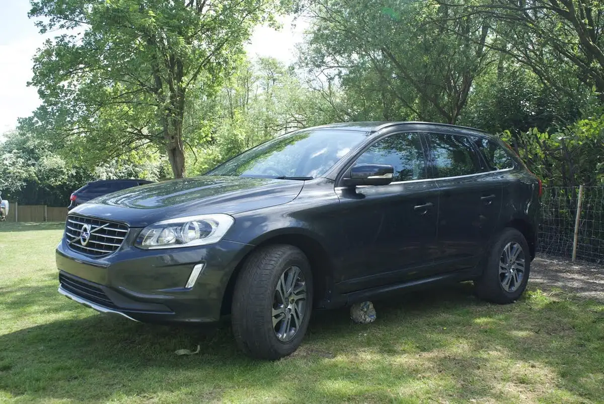 2014-volvo-xc60-24td-d4-se-181bhp-nav-geartronic-big-7