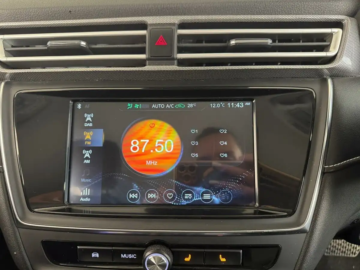 2021-mg-mg5-e-exclusive-ev-long-range-big-43
