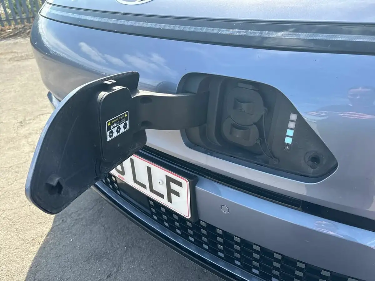 2023-hyundai-kona-e-ultimate-218ps-65kwh-big-39
