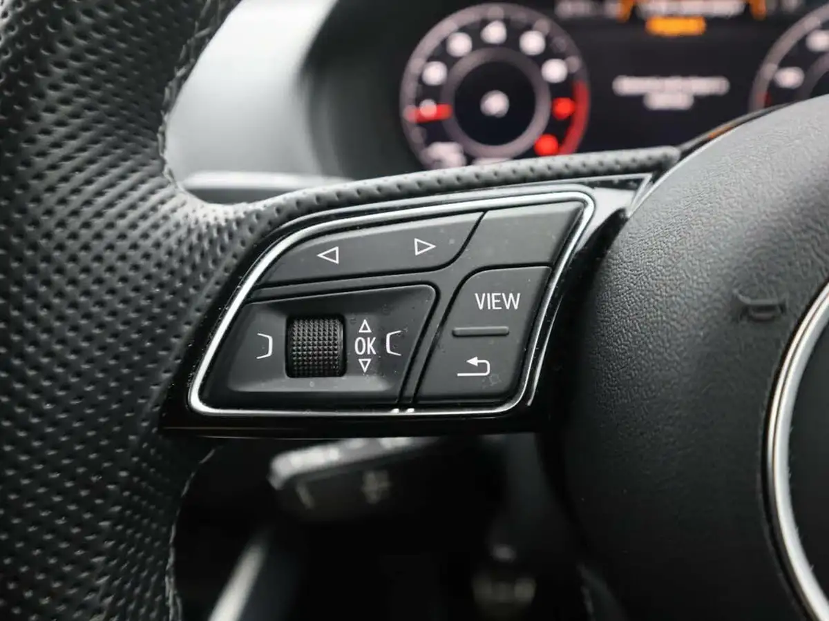 2022-audi-q2-15-35-tfsi-s-line-big-23