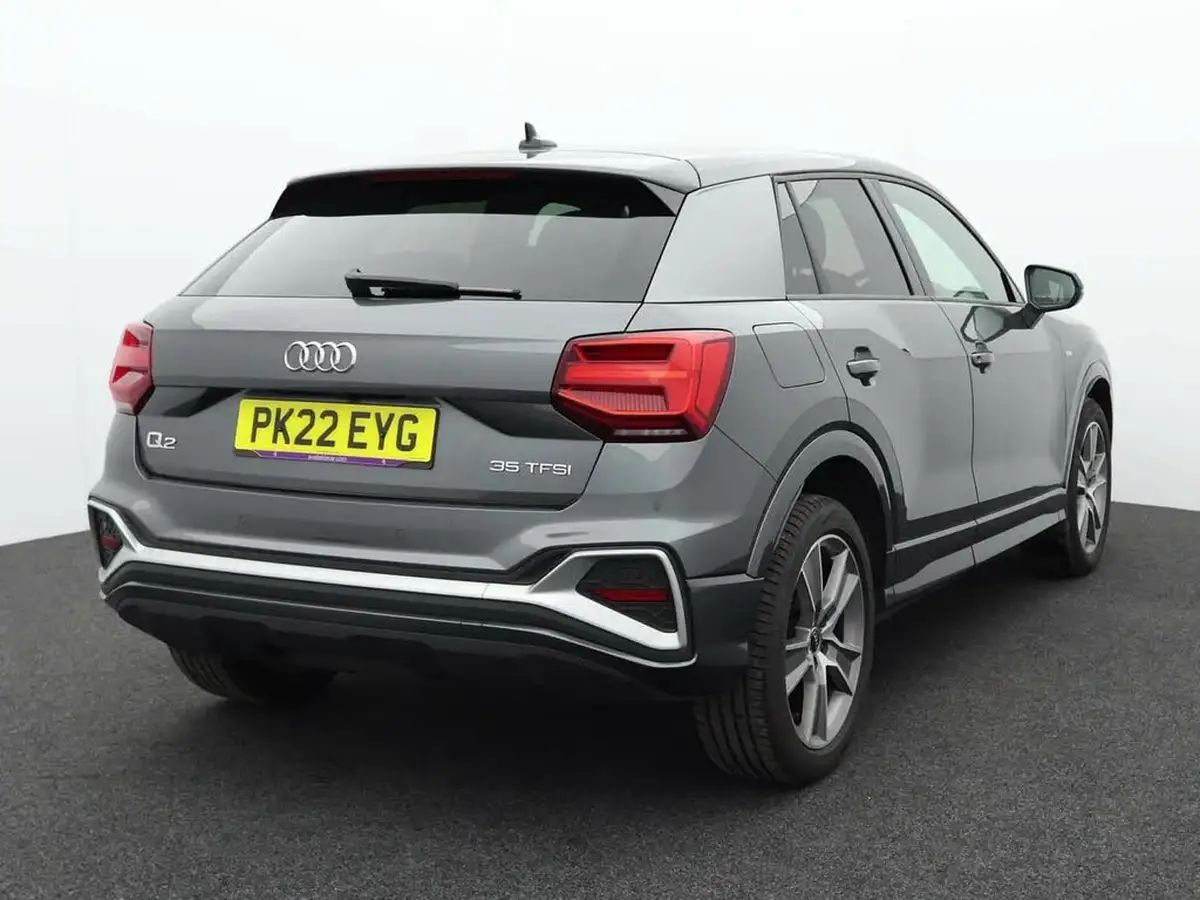2022-audi-q2-15-35-tfsi-s-line-big-4