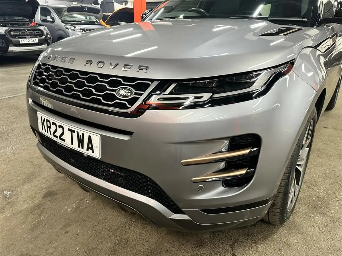 2022-land-rover-range-rover-evoque-20-d200-r-dynamic-hse-big-29
