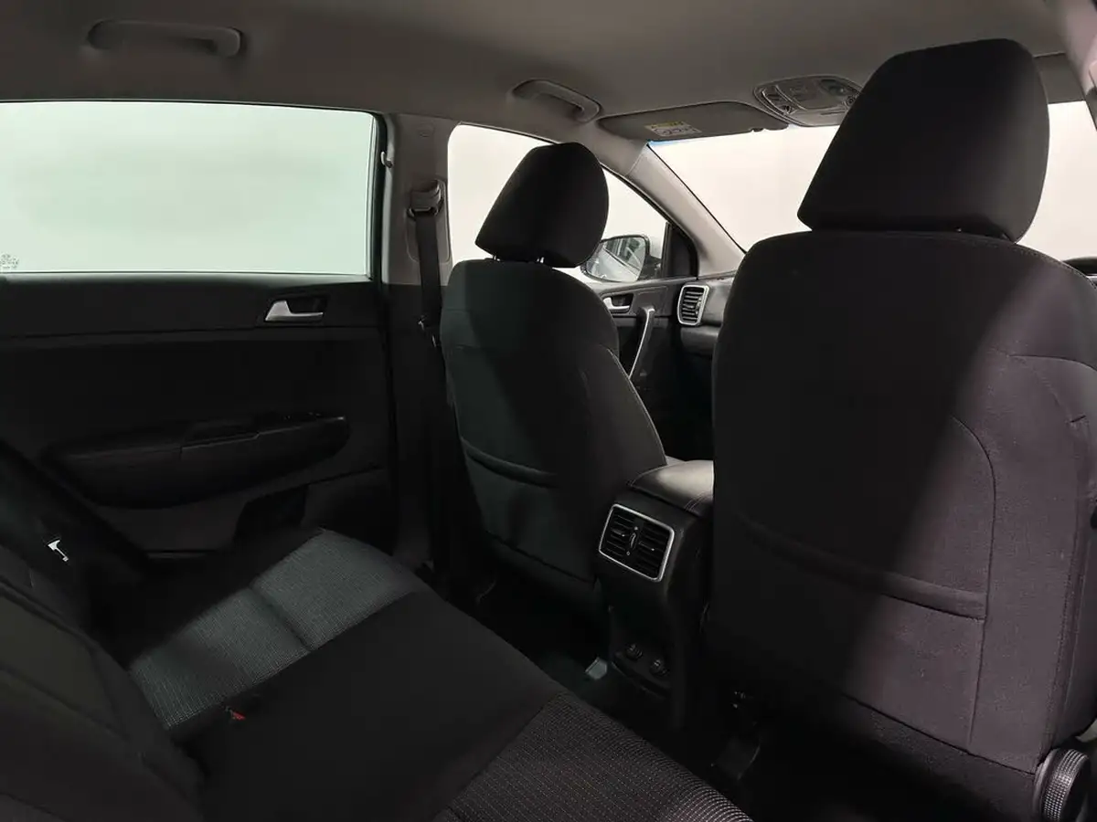 2019-kia-sportage-16-gdi-2-big-41